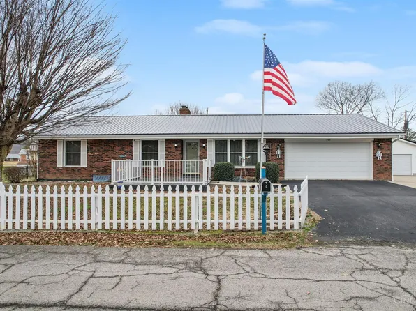 1745 Circle Dr, Aberdeen, OH 45101