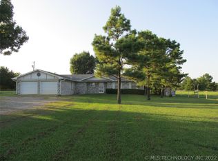2201 E Caney Creek Rd, Calera, OK 74730