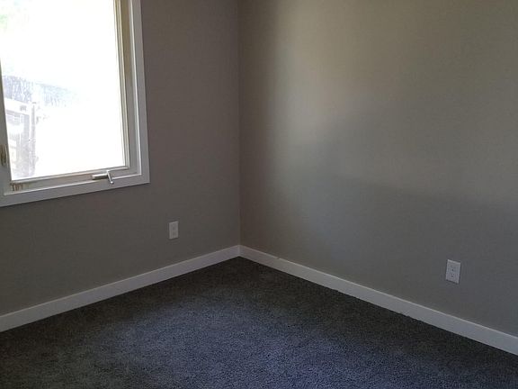 4th image of 164 Liberty Ave