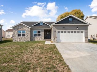 861 Allenbrook Ave, O'Fallon, IL 62269