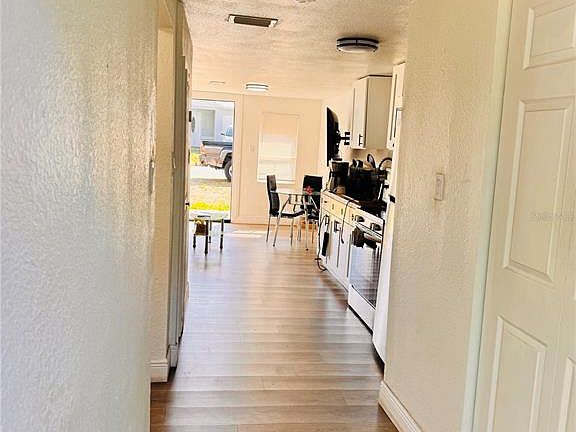 4th image of 8710 N Tangerine Pl