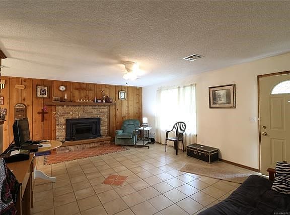 Living Room from Hall to Bedrooms