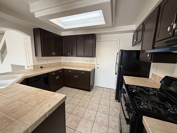 3rd image of 9741 Powell Plateau Ct
