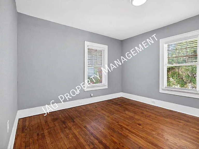 2512 Park St #3 — Photo 3