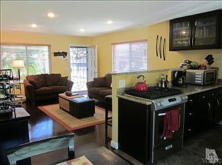 4th image of 60 Abrazo Dr
