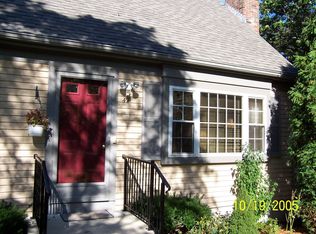 42 Minton Ln, Barnstable, MA 02630