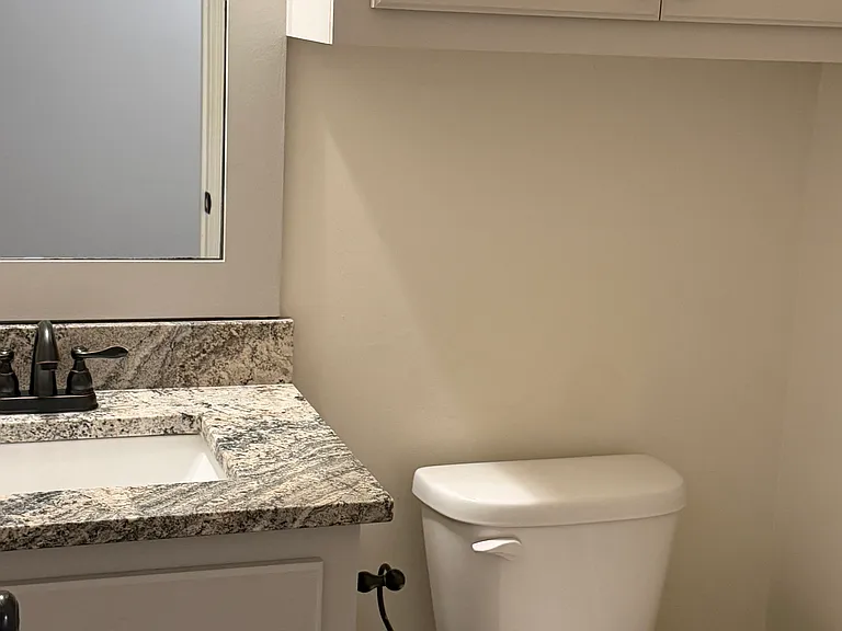 24 Bridgefield Ct — Photo 2