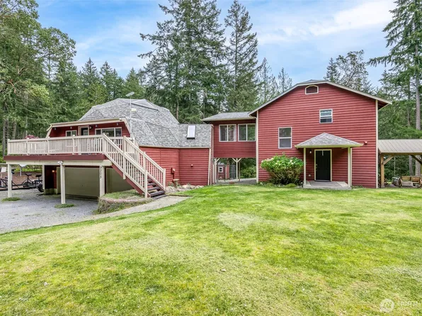 9203 Kootenai Drive, Anderson Island, WA 98303