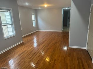 450 E 26th St FLOOR 2, Paterson, NJ 07514