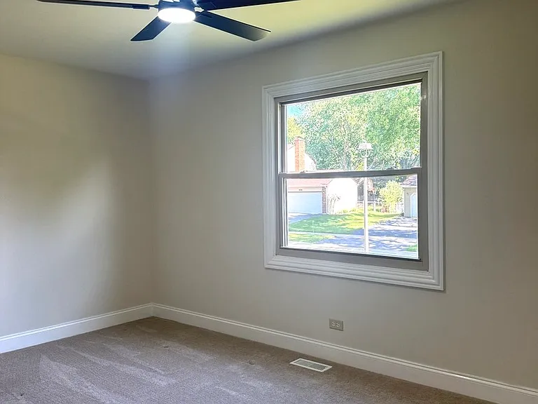 425 Carriage Hill Rd — Photo 22