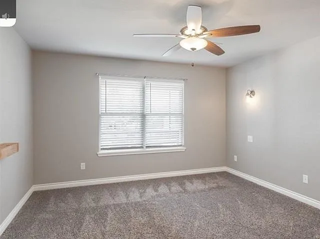 810 Barbaroot Dr — Photo 9