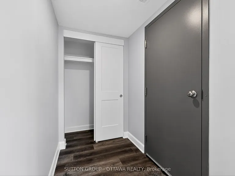 340 Shakespeare St — Photo 9