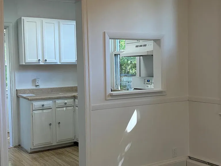 4611 Edmonston Rd #1 — Photo 16