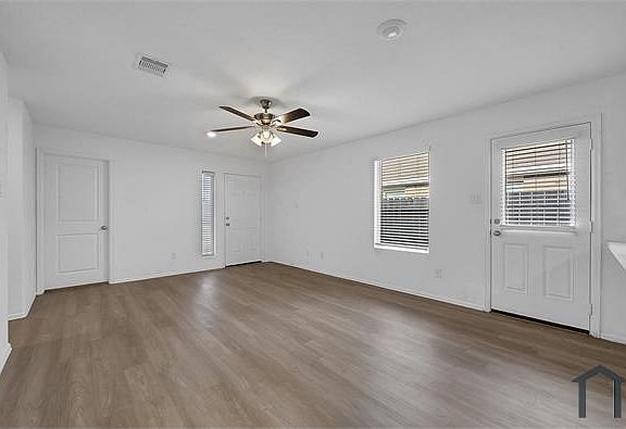 3rd image of 27003 Vista Field Dr #3
