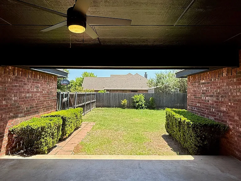 1509 Saddle Lakes Dr — Photo 16