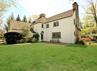 8 Dundee Rd, Larchmont, NY 10538