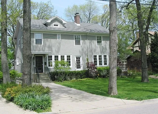 1149 Scott Ave photo 1