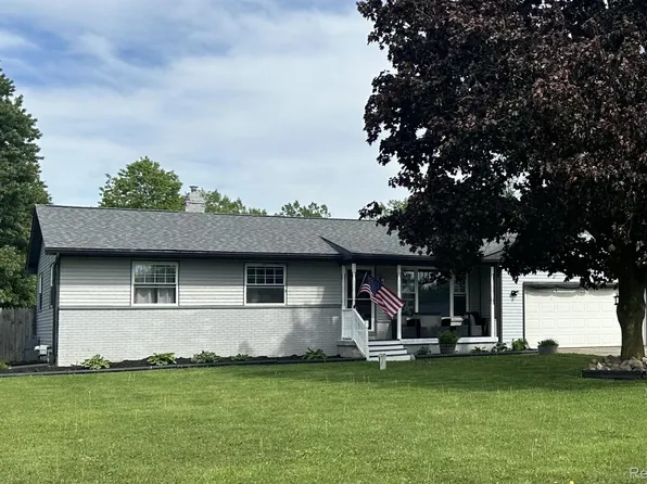 3422 Crandon Dr, Davison, MI 48423
