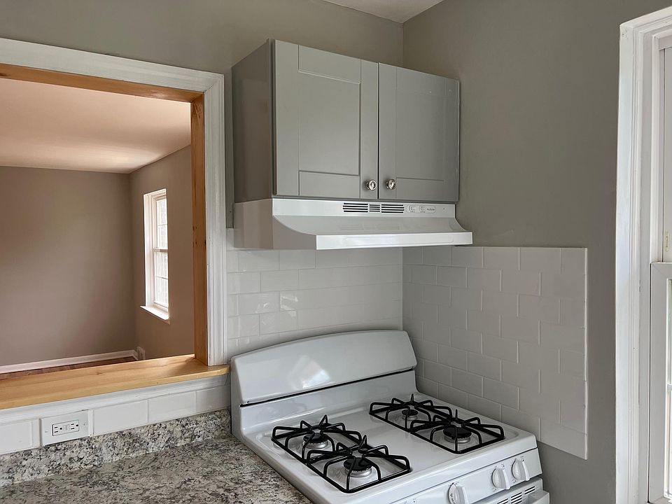 2nd image of 45 Morris Ave #45A