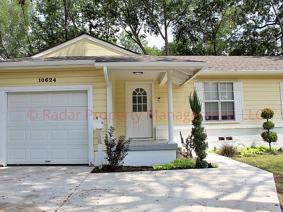 3rd image of 10426 Newcombe Dr