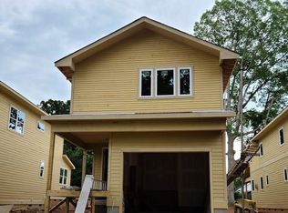 511 Heather Dr, Raleigh, NC 27606