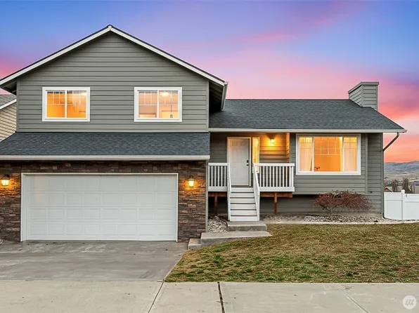 576 Saddle Rock Loop, Wenatchee, WA 98801