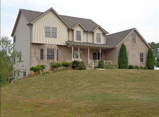 8110 S Whitherbee Dr, Bloomington, IN 47401