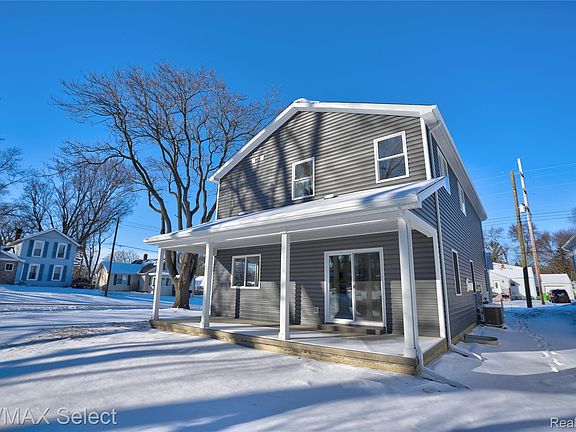 3rd image of 408 3rd St