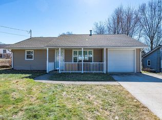 615 Deming St, Salem, OH 44460