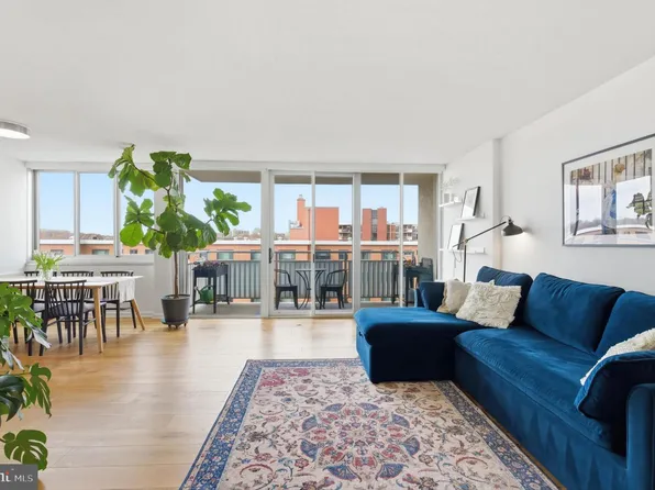 1301 S Arlington Ridge Rd APT 610, Arlington, VA 22202