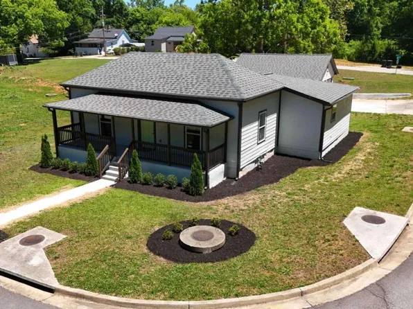 1737 Yellow St NW, Conyers, GA 30012