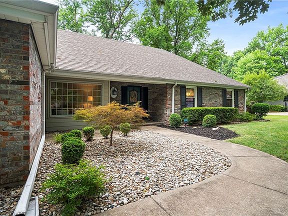 4th image of 61 Fulkerson Cir