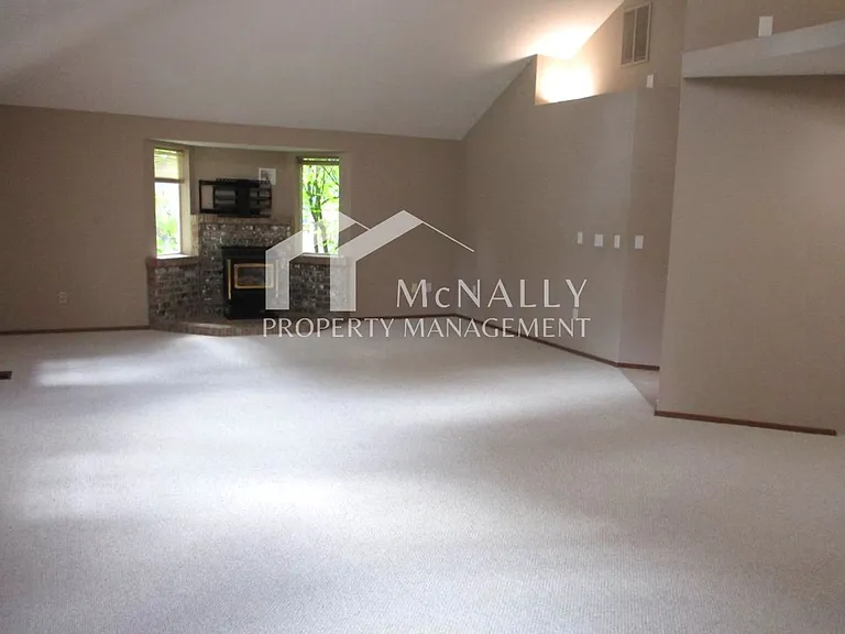 3910 60th Street Ct NW — Photo 5