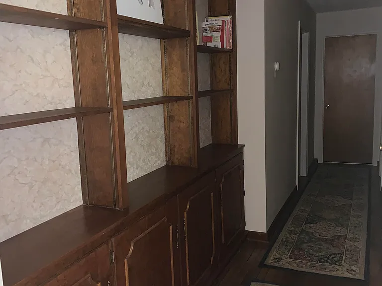 929 W Lexington Ave #2 — Photo 7