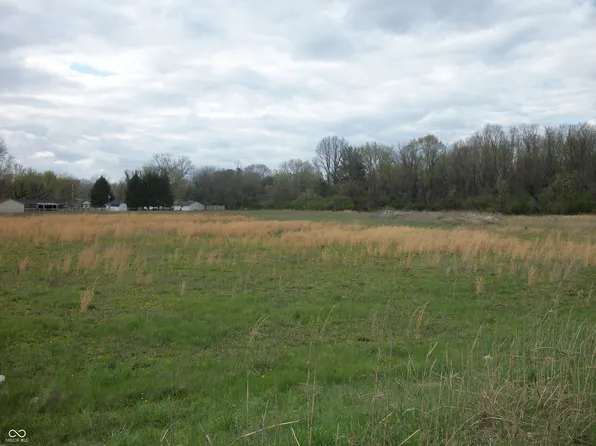 8350 Bluff Rd, Indianapolis, IN 46217