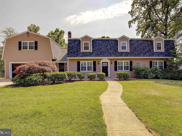 444 Poplar Leaf Dr, Edgewater, MD 21037