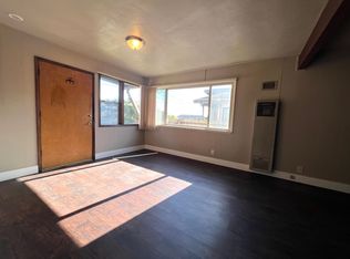 21724 E Cliff Dr APT 1, Santa Cruz, CA 95062