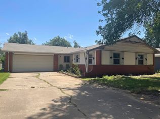 1733 W Thompson Ave, Enid, OK 73703