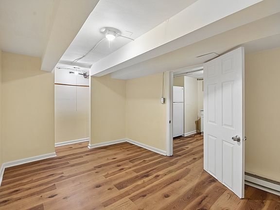 5th image of 3927 W Flournoy St Unit 1