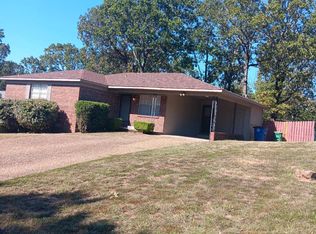 500 Wisteria Dr, North Little Rock, AR 72118