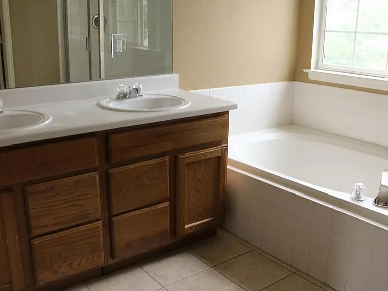 Master full bath