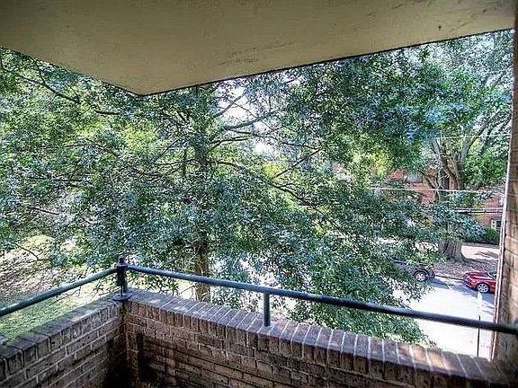 3rd image of 1392 Normandy Dr NE APT 4