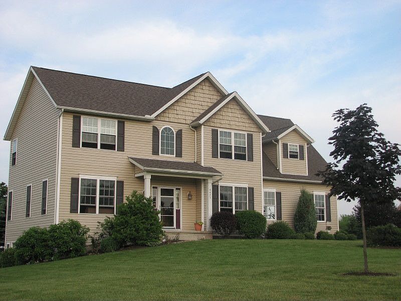 4427 Loyal Lane