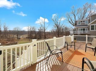 19 Island Park Rd, Ipswich, MA 01938