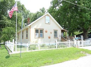11100 E Scarritt Ave, Sugar Creek, MO 64054