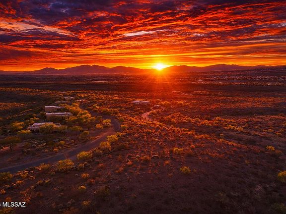 2nd image of 770 E Canyon Rock Rd