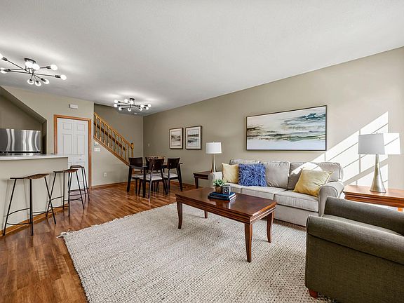 5th image of 15056 Dunwood Trl #19