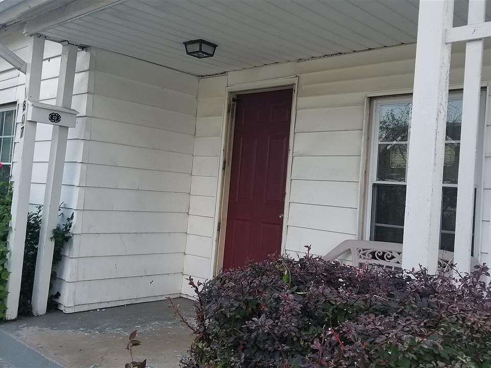 2nd image of 1807 Kendall St