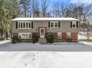 17 Mark St, Natick, MA 01760