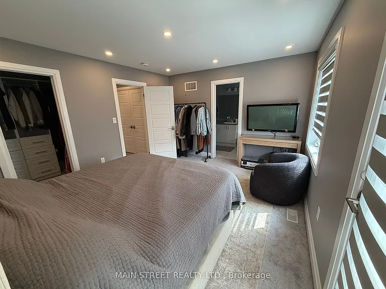 9 Vaudeville Dr — Photo 15